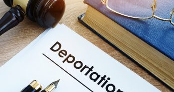 Defensa de Deportacion - Alcock Law Firm
